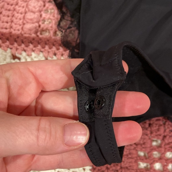 Knix ‘for love and lace’ thong bodysuit - Picture 12 of 14